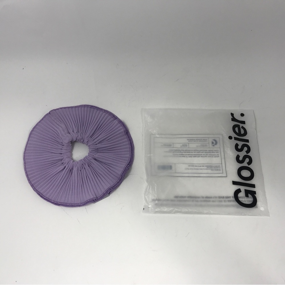 Glossier Fleur Pleated Hair Scrunchie, Size 12" L x 10" W x 1.5" H - Lilac